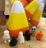 3D Printed Candy Corn Box with 6 Halloween Miniatures