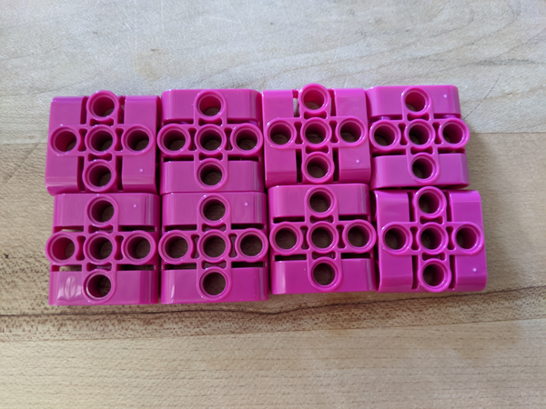 Magenta 1x3x3 Technic Connector (x8)